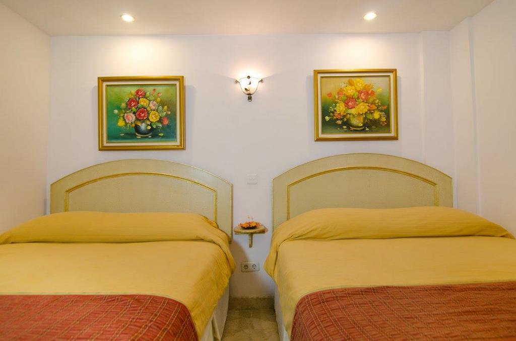 Club Bali Suites At Kota Bunga Cipanas  Bagian luar foto