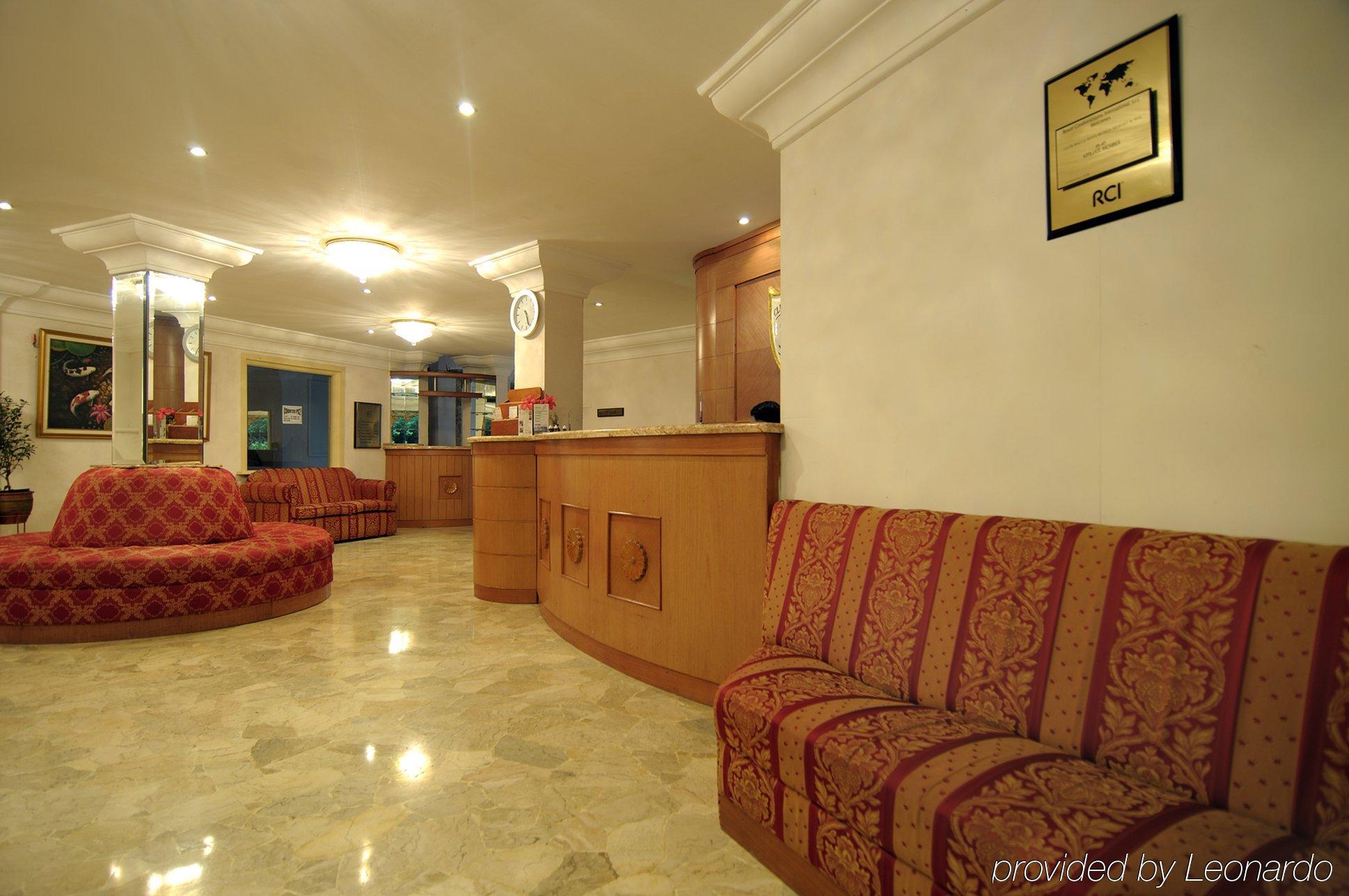 Club Bali Suites At Kota Bunga Cipanas  Bagian luar foto