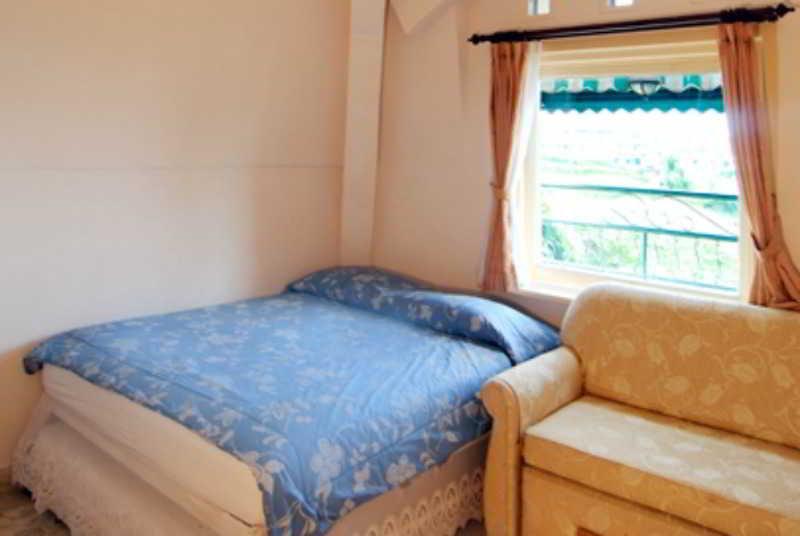 Club Bali Suites At Kota Bunga Cipanas  Bagian luar foto
